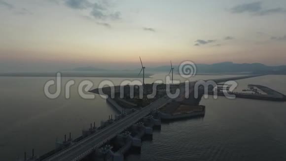 海葵日出的空中景观视频的预览图
