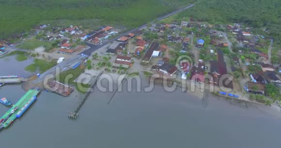 维拉达格洛丽亚渡轮JoaodeSouzaMello和Alvim路南美洲巴西圣卡塔琳娜州视频的预览图