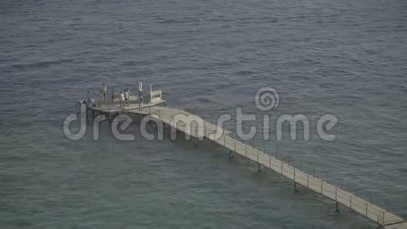 在海里的码头埃及沙姆沙伊赫视频的预览图