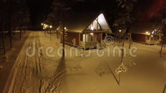 冬夜的小村庄视频的预览图