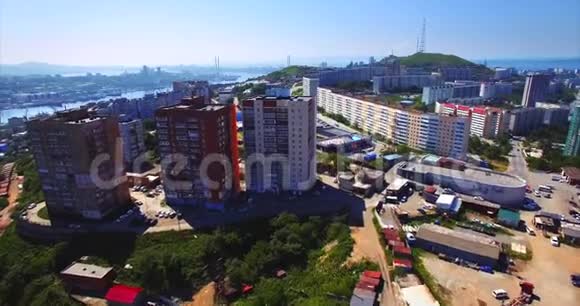 符拉迪沃斯托克住宅小区鸟瞰图俄罗斯视频的预览图