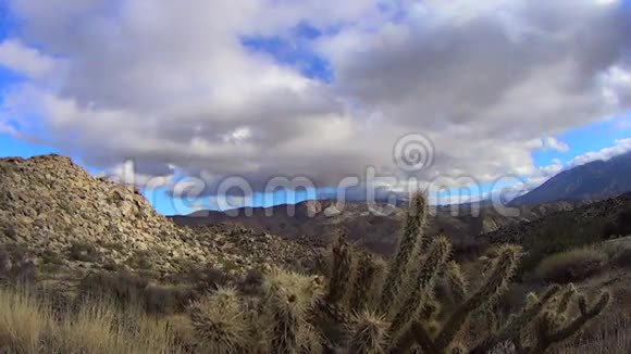 棕榈沙漠山脉CA视频的预览图