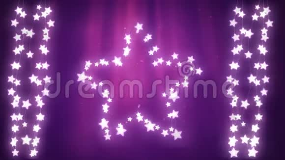 闪烁的星星和粉红色背景上的仙女灯串视频的预览图