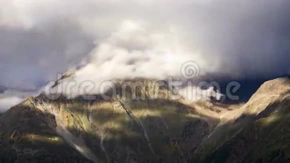 奥地利Atztal的云视频的预览图