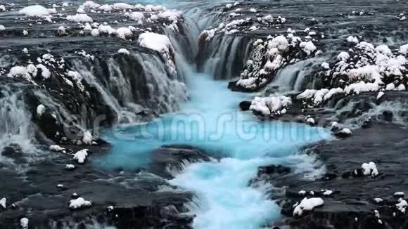 布拉夫斯瀑布雷克雅未克冰岛视频的预览图