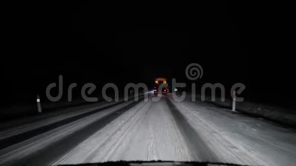 冬雪夜驱视频的预览图