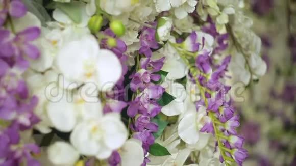 婚礼特写的鲜花装饰精美视频的预览图
