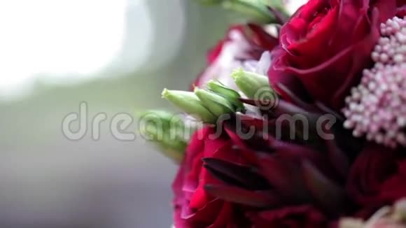 结婚花束玫瑰视频的预览图