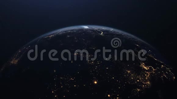 从4k深空拍摄的地球上的日出视频的预览图