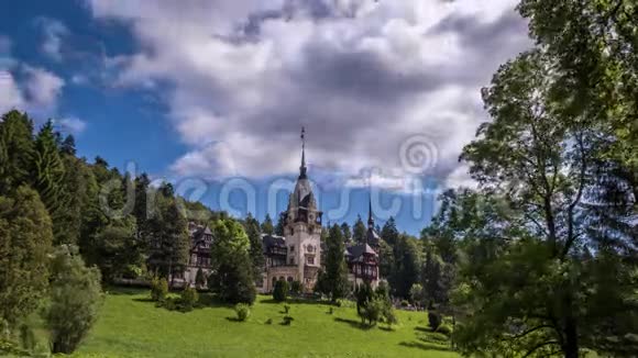 罗马尼亚的佩莱斯城堡延时录像视频的预览图