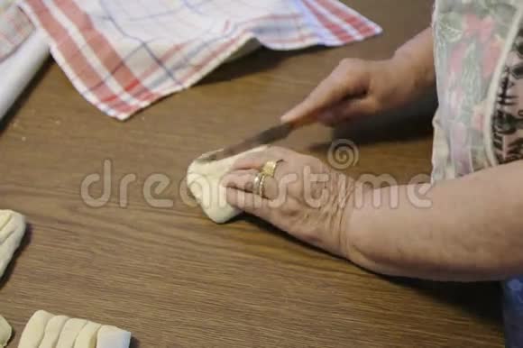 意大利传统手工面食视频的预览图