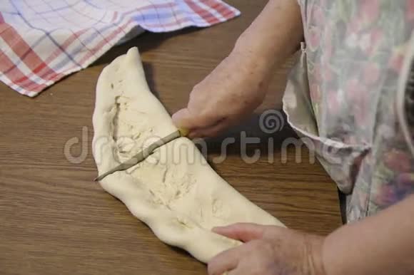 意大利传统手工面食视频的预览图