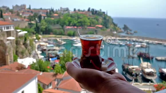 一杯土耳其茶视频的预览图