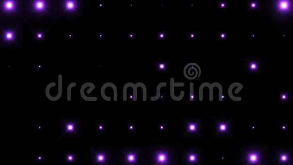 动画迪斯科灯闪烁紫色灯在黑色背景视频的预览图