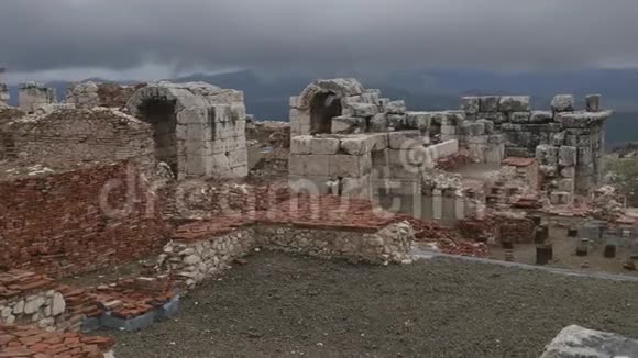 土耳其市中心萨加拉索斯的考古遗址视频的预览图