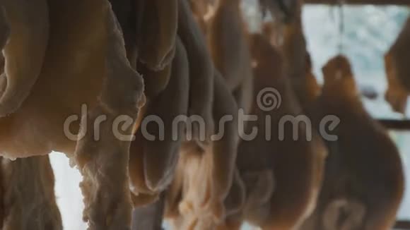 市场上到处都是垃圾羊的食用脂肪传统的考卡兹东部食品视频的预览图