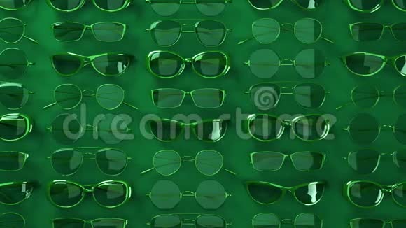 很多绿色眼镜视频的预览图