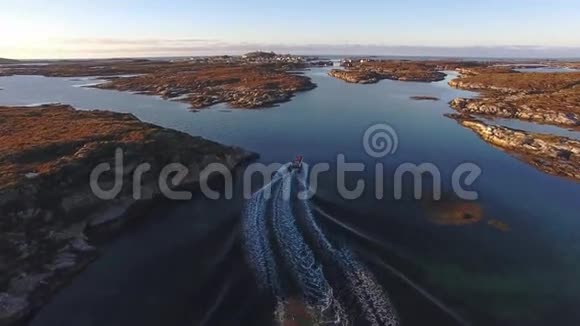 用船俯瞰大海挪威视频的预览图