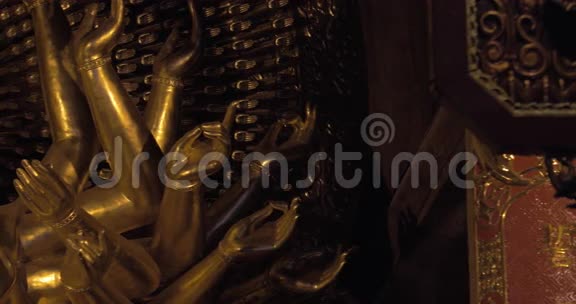越南白丁塔佛教铜像视频的预览图