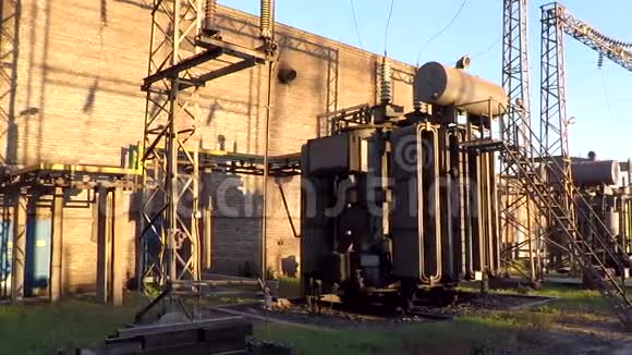 冶金厂的电气变电站视频的预览图