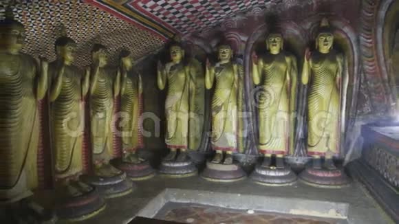 达姆布拉斯里兰卡2014年2月丹布拉金殿的立佛观丹布拉金殿视频的预览图
