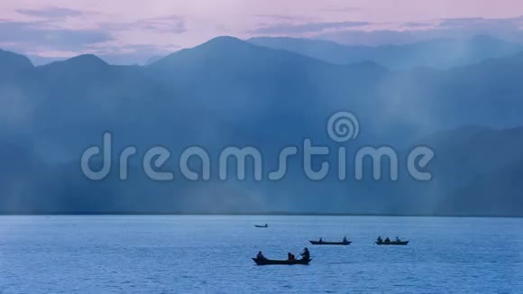 尼泊尔波哈拉湖视频的预览图