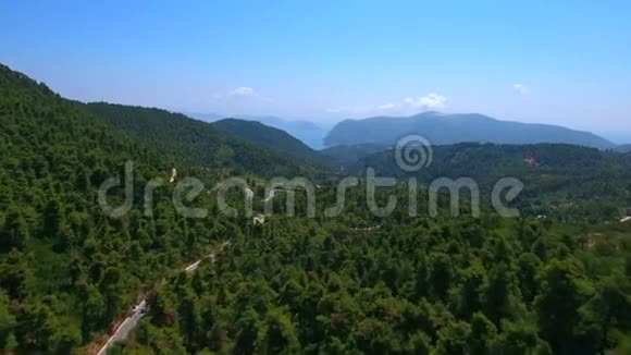 希腊岛斯科普洛斯森林中心山视频的预览图