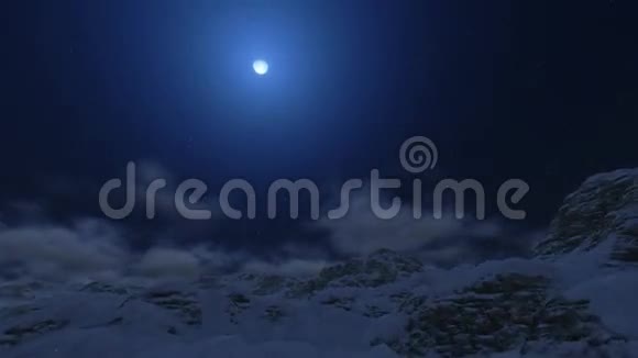 从雪山峰起飞视频的预览图