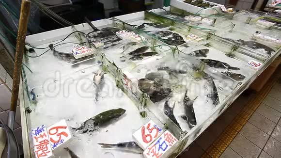 香港新鲜海鲜市场视频的预览图