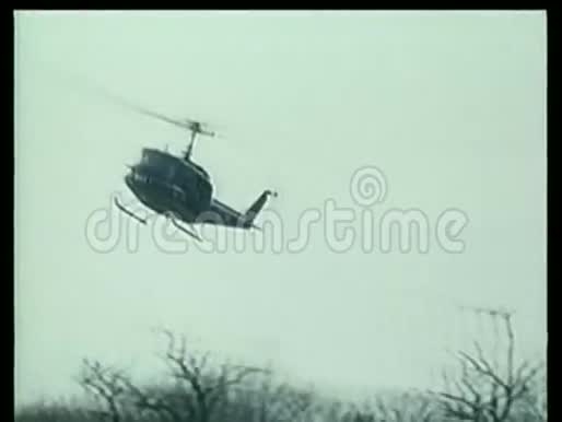 直升机大转弯视频的预览图