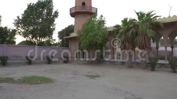 海得拉巴艾德加马斯吉德清真寺视频的预览图