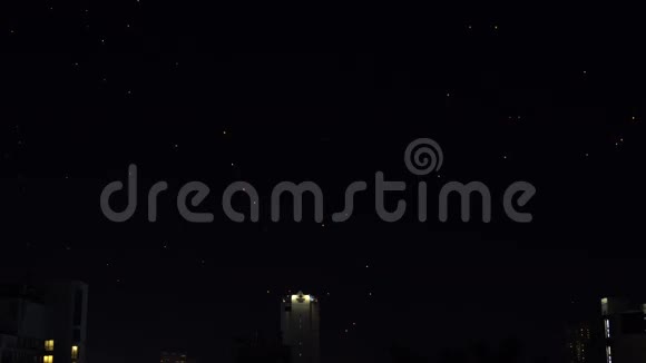 泰国朝迈4K天灯庆祝活动视频的预览图