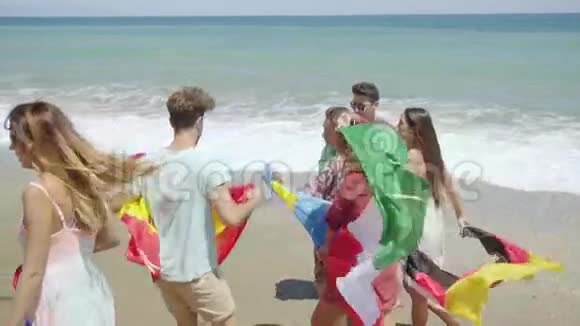 阳光沙滩升旗之友小组视频的预览图
