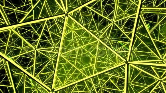 玻璃三角形细胞构成的万花筒几何结构用明亮的黄光照明视频的预览图