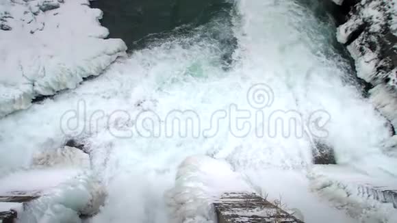 冬季水力发电厂视频的预览图