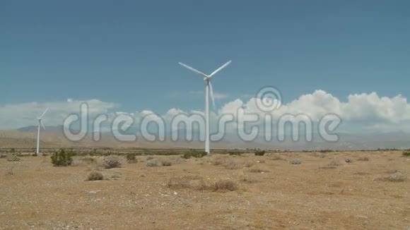风力涡轮机风车时间推移剪辑4视频的预览图
