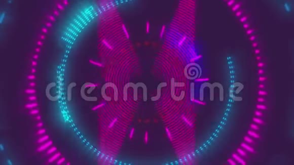 五颜六色的形状在紫色的背景上旋转视频的预览图