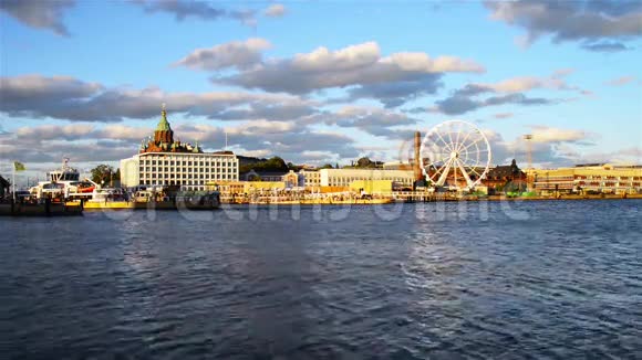 芬兰赫尔辛基市港口视频的预览图