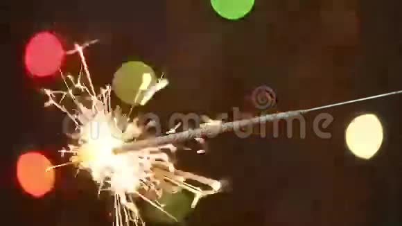 燃烧的火花背景视频的预览图