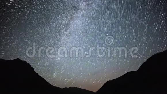 4的K星轨道夜空宇宙星系时间在高原上卡卡尔山土耳其视频的预览图