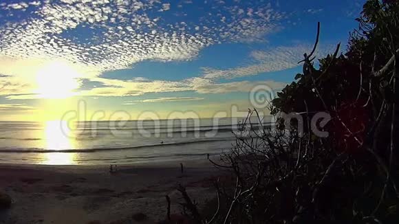 日落天空和海洋3波多海滩卡尔斯巴德加利福尼亚视频的预览图