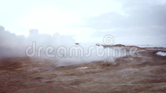 冰岛探险旅行视频的预览图