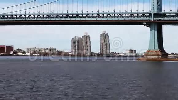 费城海滨的平底锅视频的预览图