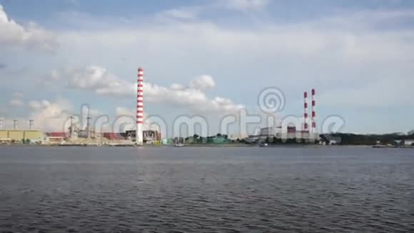 新加坡的港口视频的预览图