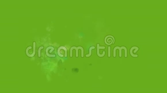 水彩颜料上的绿苹果的外观视频的预览图
