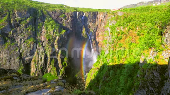 福林福森瀑布与彩虹视频的预览图
