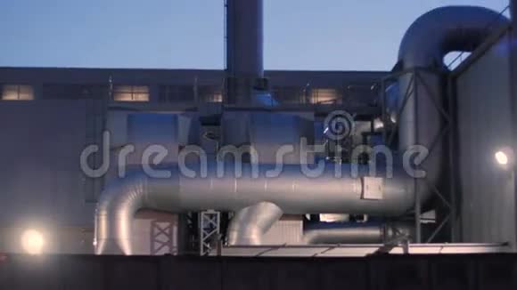 发电厂的烟囱空气污染概念视频的预览图