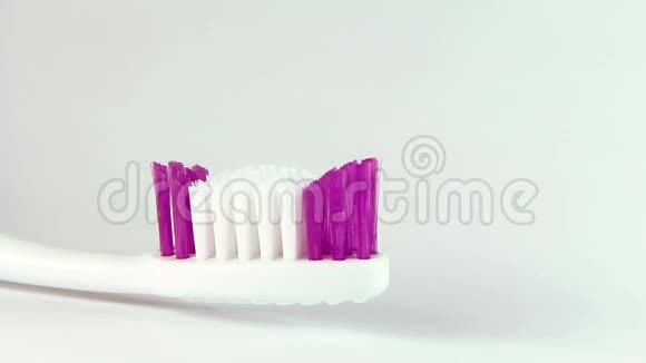 牙膏牙刷视频的预览图
