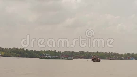 越南湄公河上的船视频的预览图