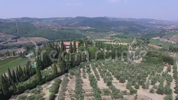 意大利奇安蒂托斯卡纳山谷的格里夫空中景色视频的预览图
